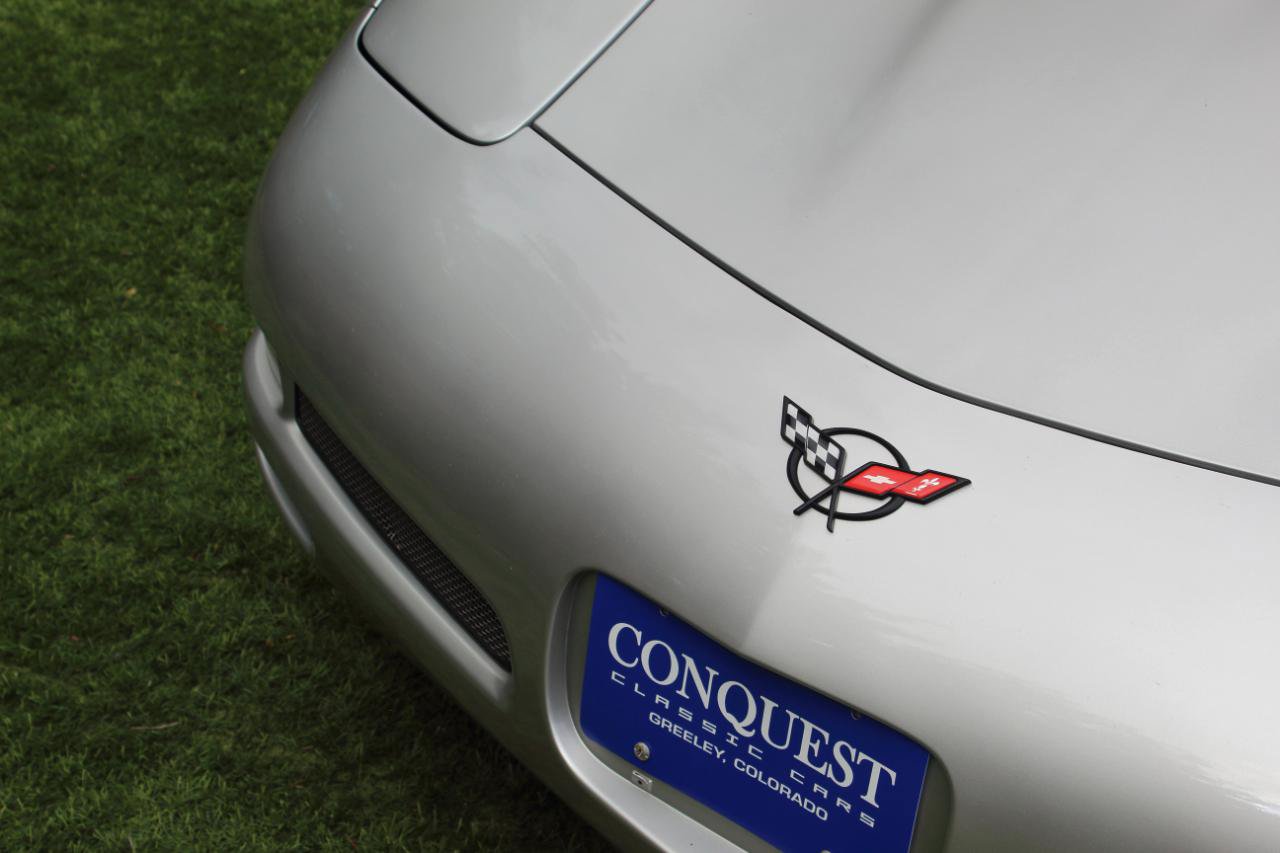 Used 2004 Chevrolet Corvette Z06 w/ Memory Package RWD image 13