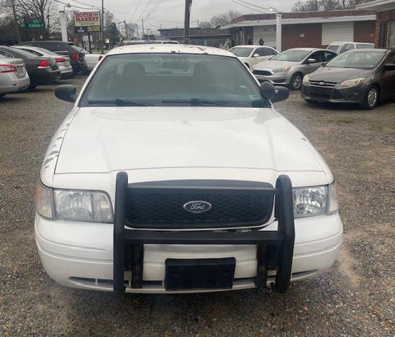 Used 2008 Ford Crown Victoria Police Interceptor RWD image 3