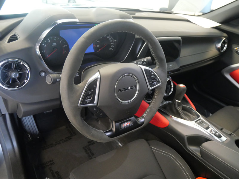 Used 2021 Chevrolet Camaro SS RWD image 11