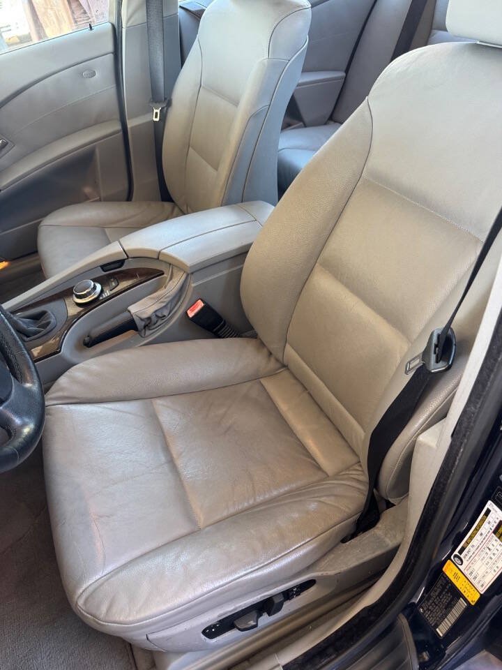 Used 2006 BMW 530xi Sedan AWD/4WD image 14