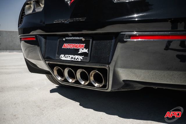 Used 2015 Chevrolet Corvette Z06 w/ 3LZ Preferred Equipment Group image 38