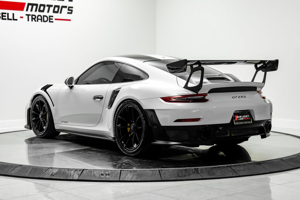 Used 2018 Porsche 911 GT2 RS RWD image 11