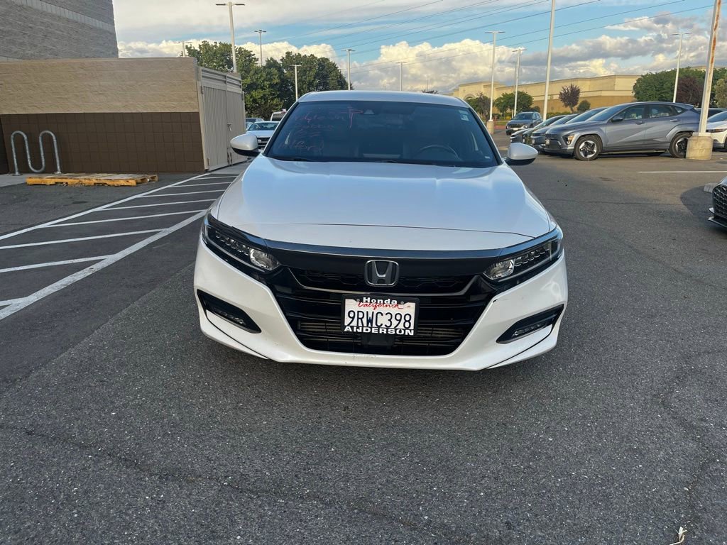Used 2018 Honda Accord Sport image 3