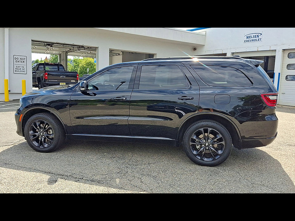 Used 2025 Dodge Durango GT AWD/4WD image 5