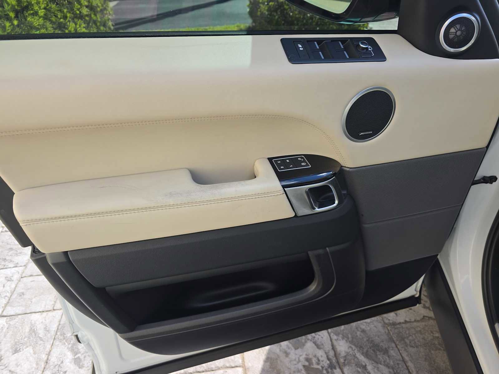 Used 2016 Land Rover Range Rover Sport Autobiography image 24