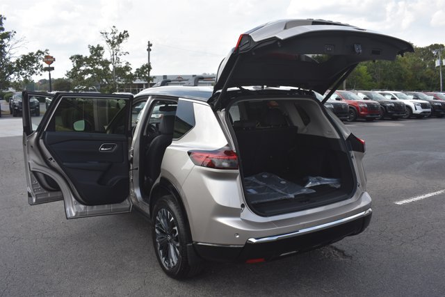 New 2026 Nissan Rogue Platinum w/ Platinum Premium Package AWD/4WD image 16