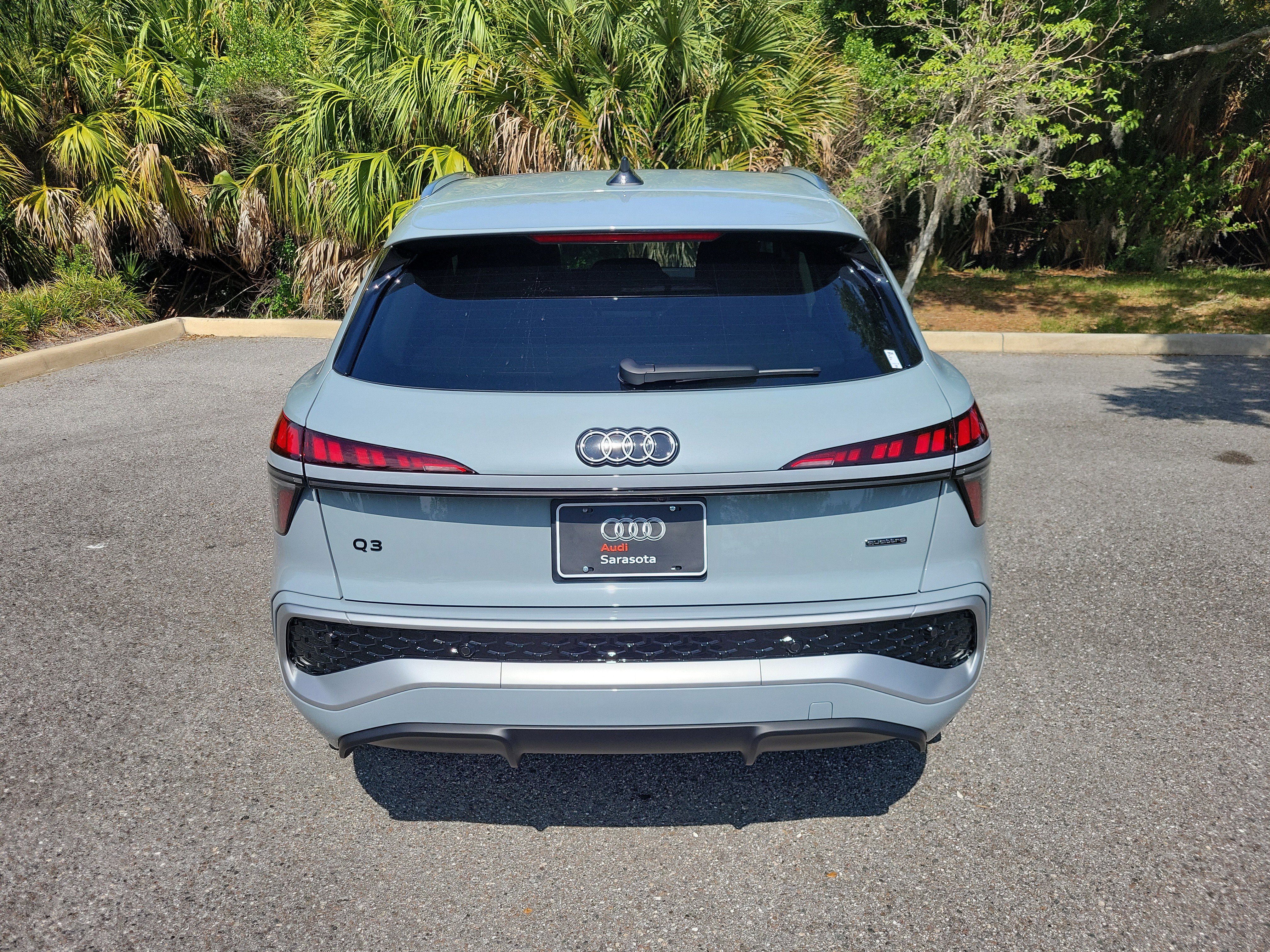 New 2026 Audi Q3 quattro 2.0T AWD/4WD image 5