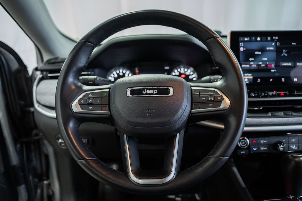 Certified 2022 Jeep Compass Latitude AWD/4WD image 23