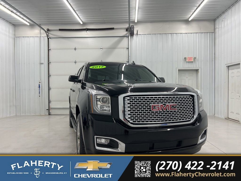 Used 2017 GMC Yukon SLE w/ SLE Value Package image 1