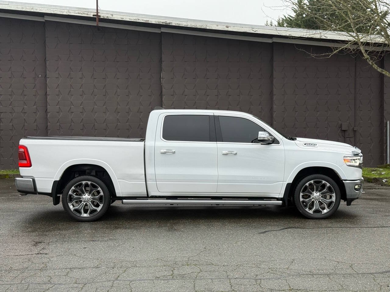 Used 2019 RAM 1500 Laramie Longhorn w/ Bed Utility Group AWD/4WD image 4