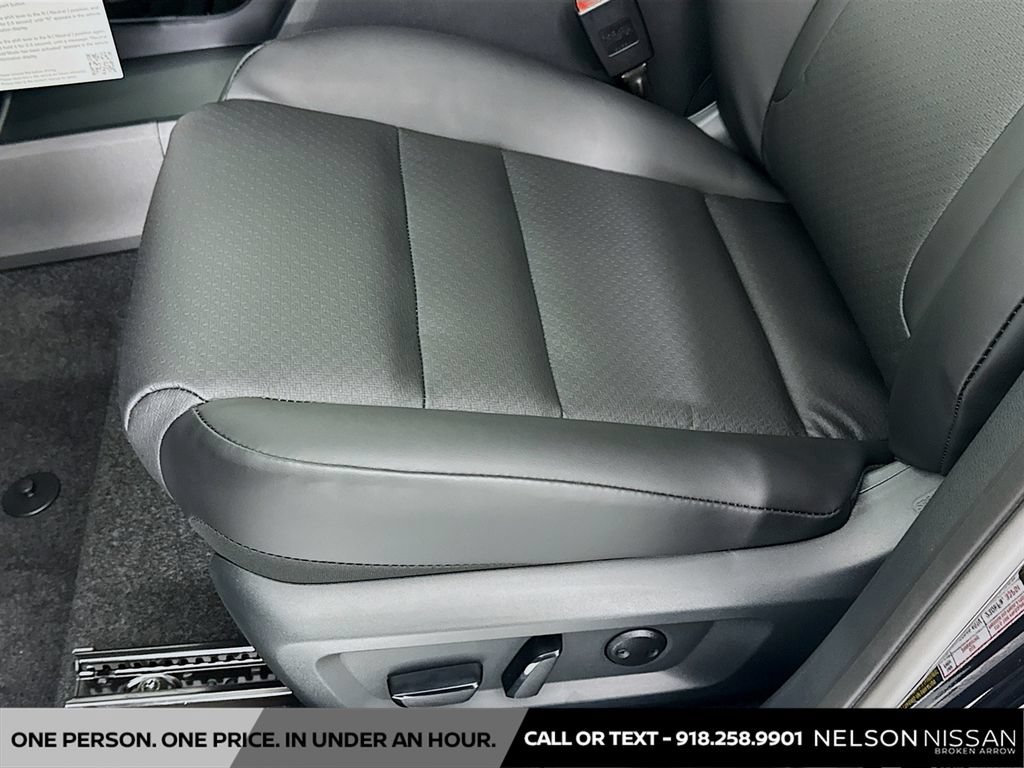 New 2026 Nissan Rogue Dark Armor FWD image 18