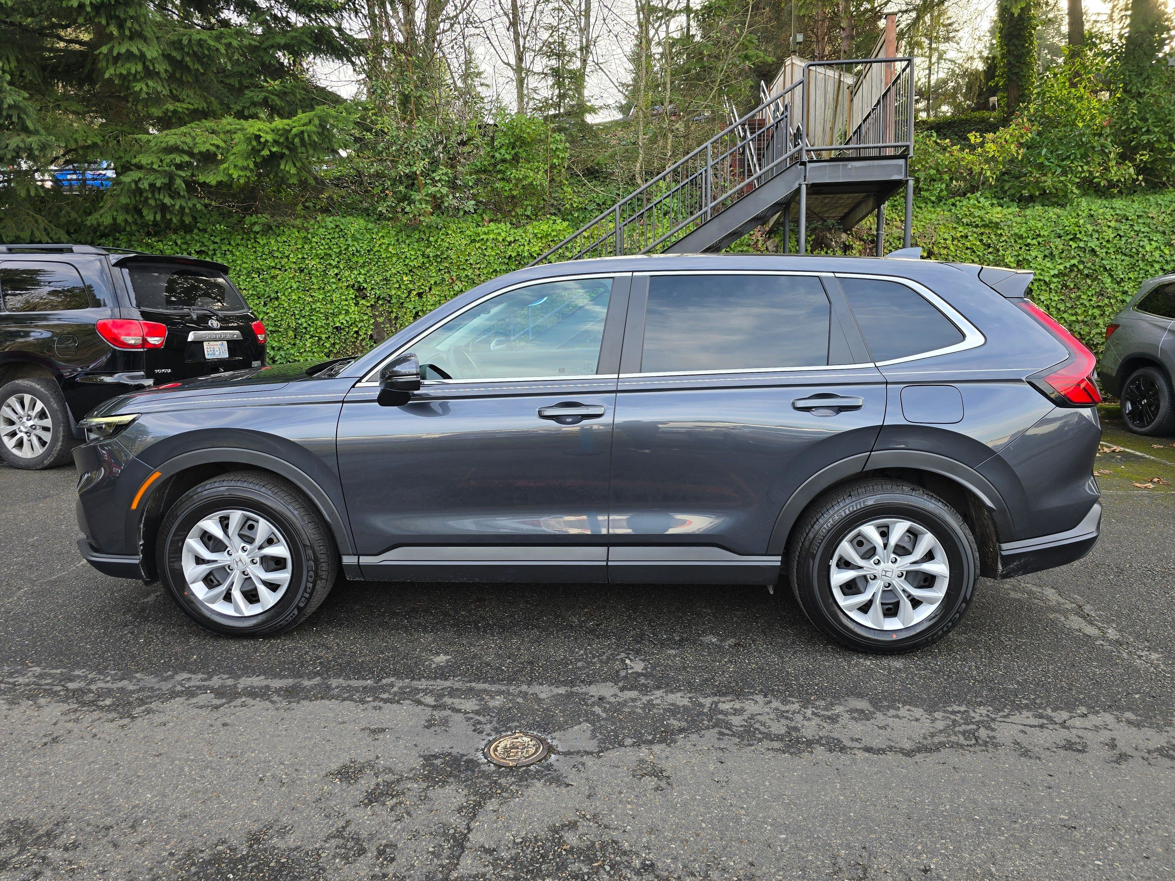 Certified 2025 Honda CR-V LX image 6