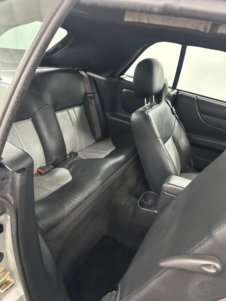 Used 2005 Chrysler Sebring GTC FWD image 22