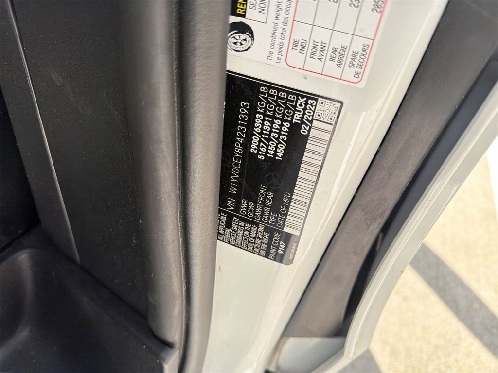 Used 2023 Mercedes-Benz Metris image 6