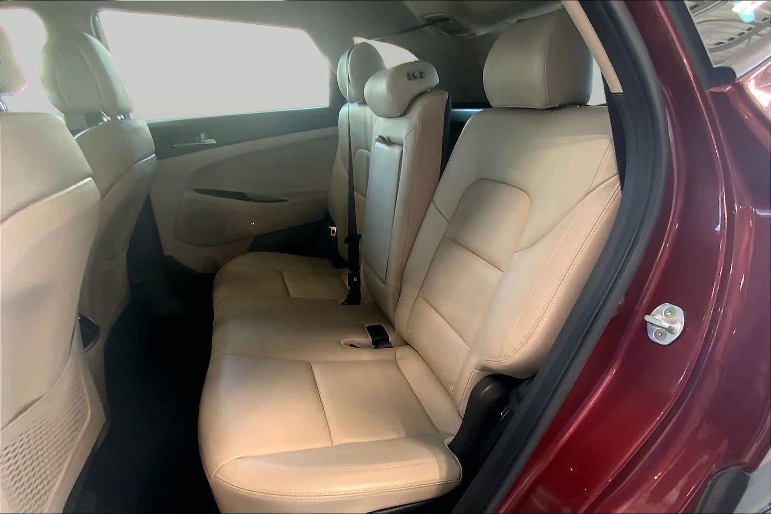 Used 2017 Hyundai Tucson SE Plus AWD/4WD image 21