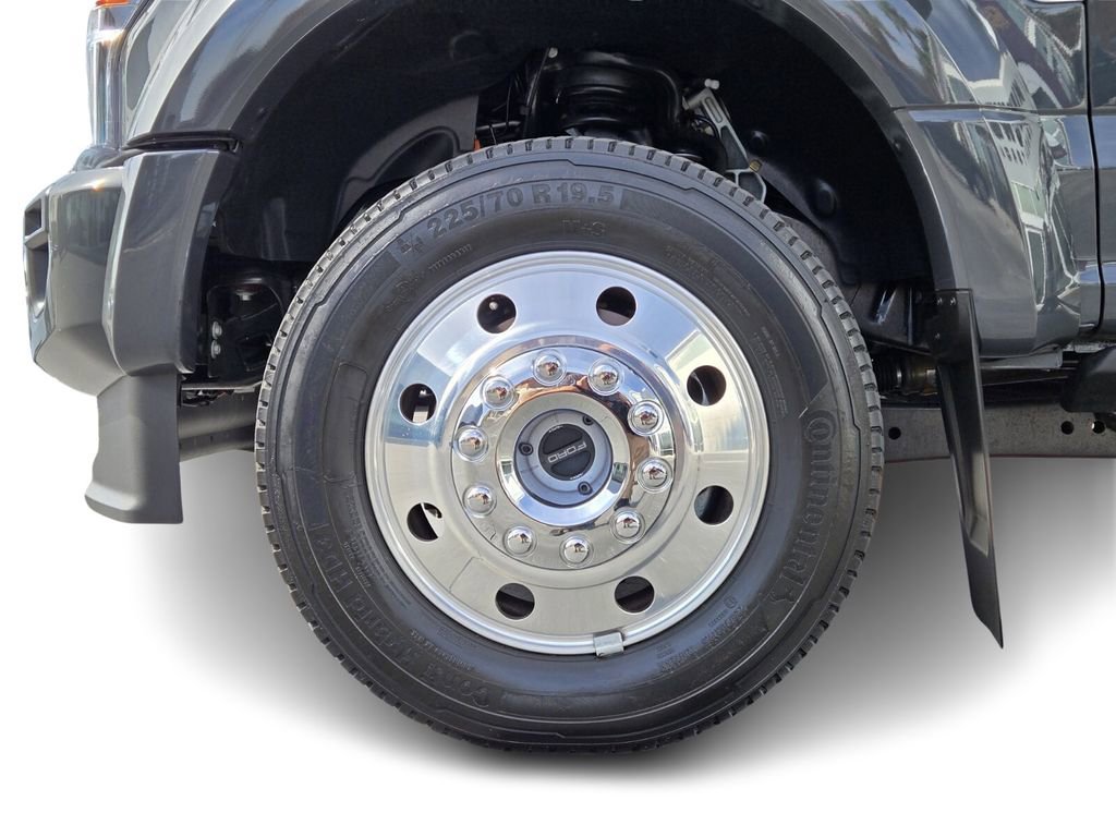 Used 2021 Ford F450 Platinum w/ FX4 Off-Road Package image 13