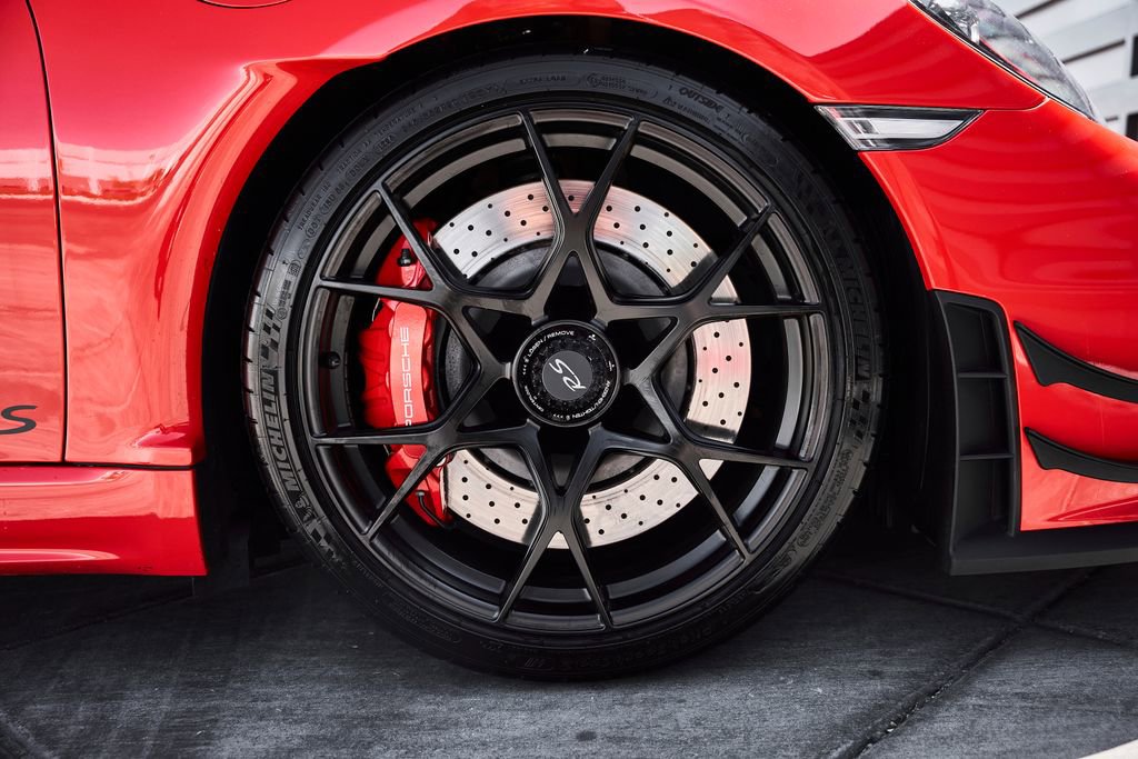 Used 2023 Porsche 718 Cayman GT4 RS image 32