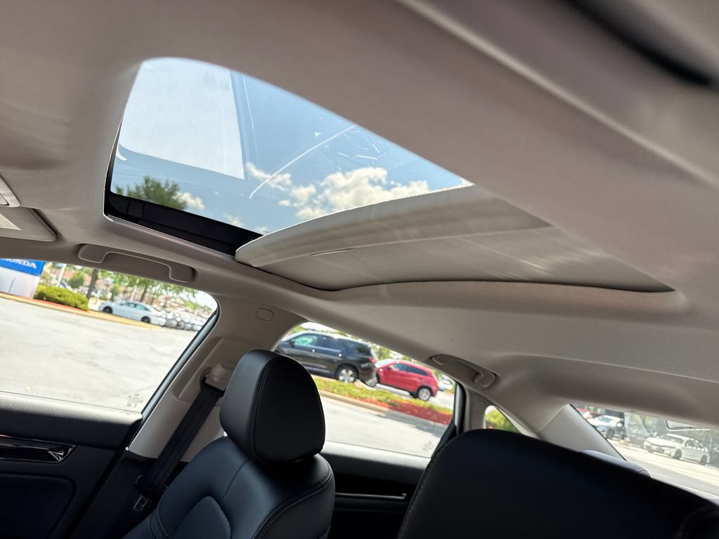 Used 2023 Honda Civic Touring image 16