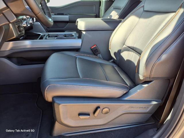 New 2026 Ford F350 Lariat w/ Black Appearance Package image 49
