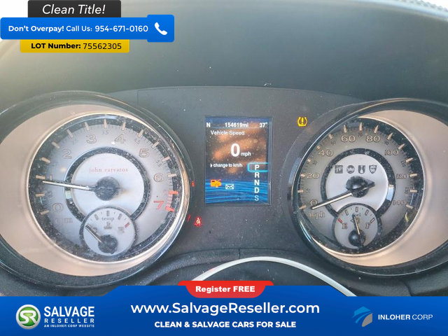 Used 2014 Chrysler 300 C image 12