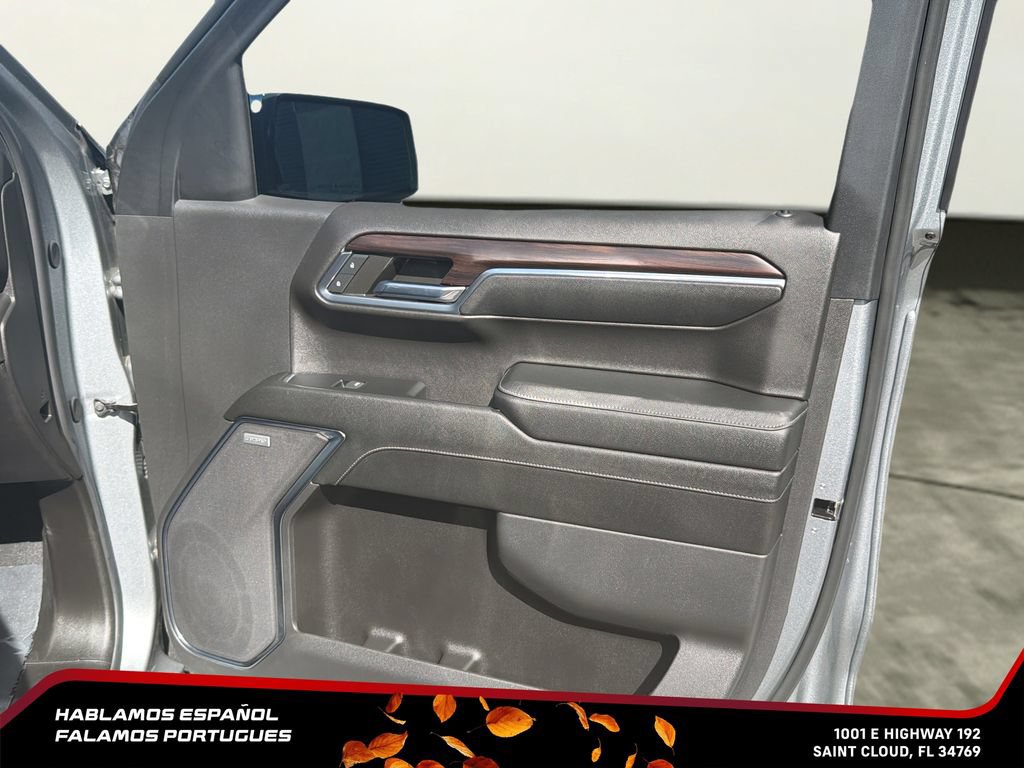 Used 2024 GMC Sierra 1500 SLT w/ SLT Convenience Package AWD/4WD image 28