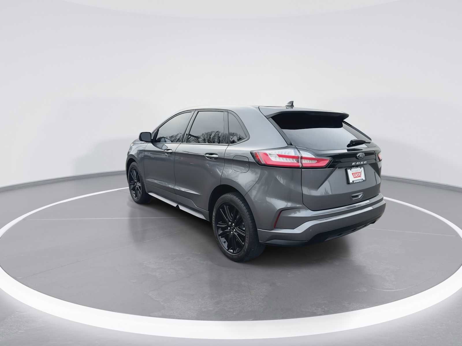 Used 2022 Ford Edge ST-Line image 6