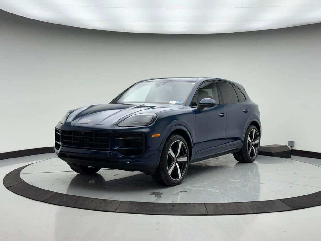 Certified 2025 Porsche Cayenne image 1