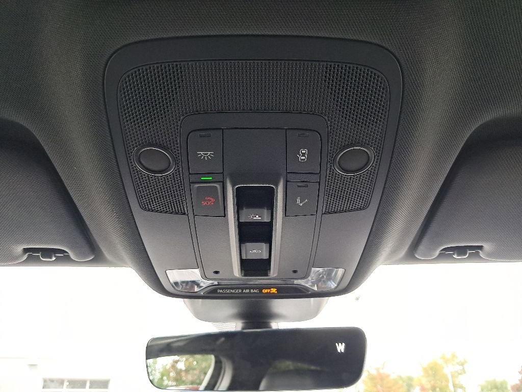 New 2025 Audi Q3 2.0T Premium image 32