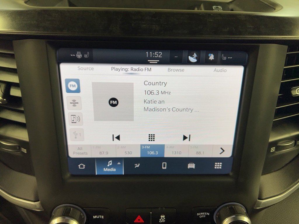 Used 2022 RAM 2500 Big Horn w/ Level C Equiment Group image 11