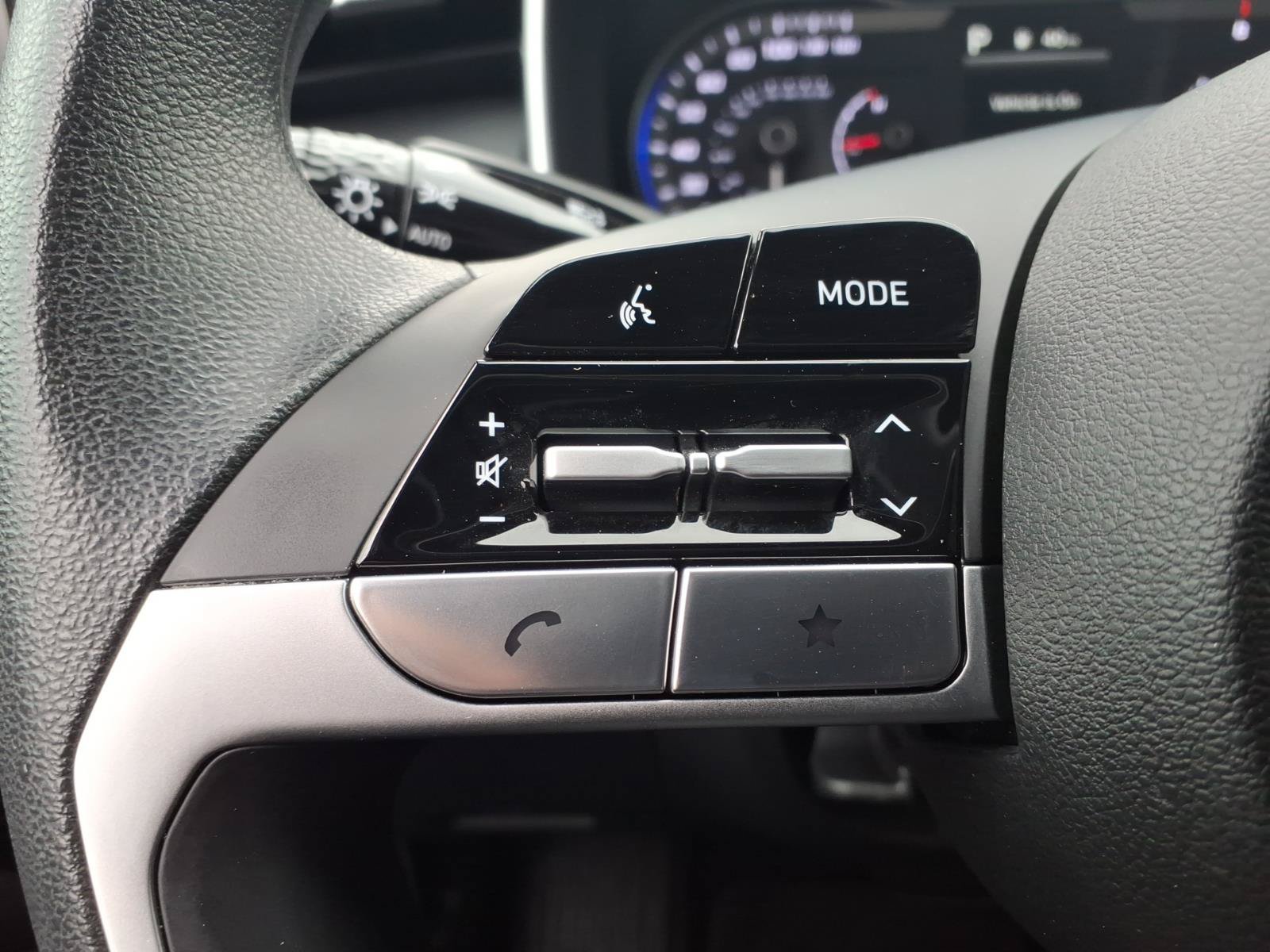 Used 2024 Hyundai Santa Cruz SEL AWD/4WD image 28