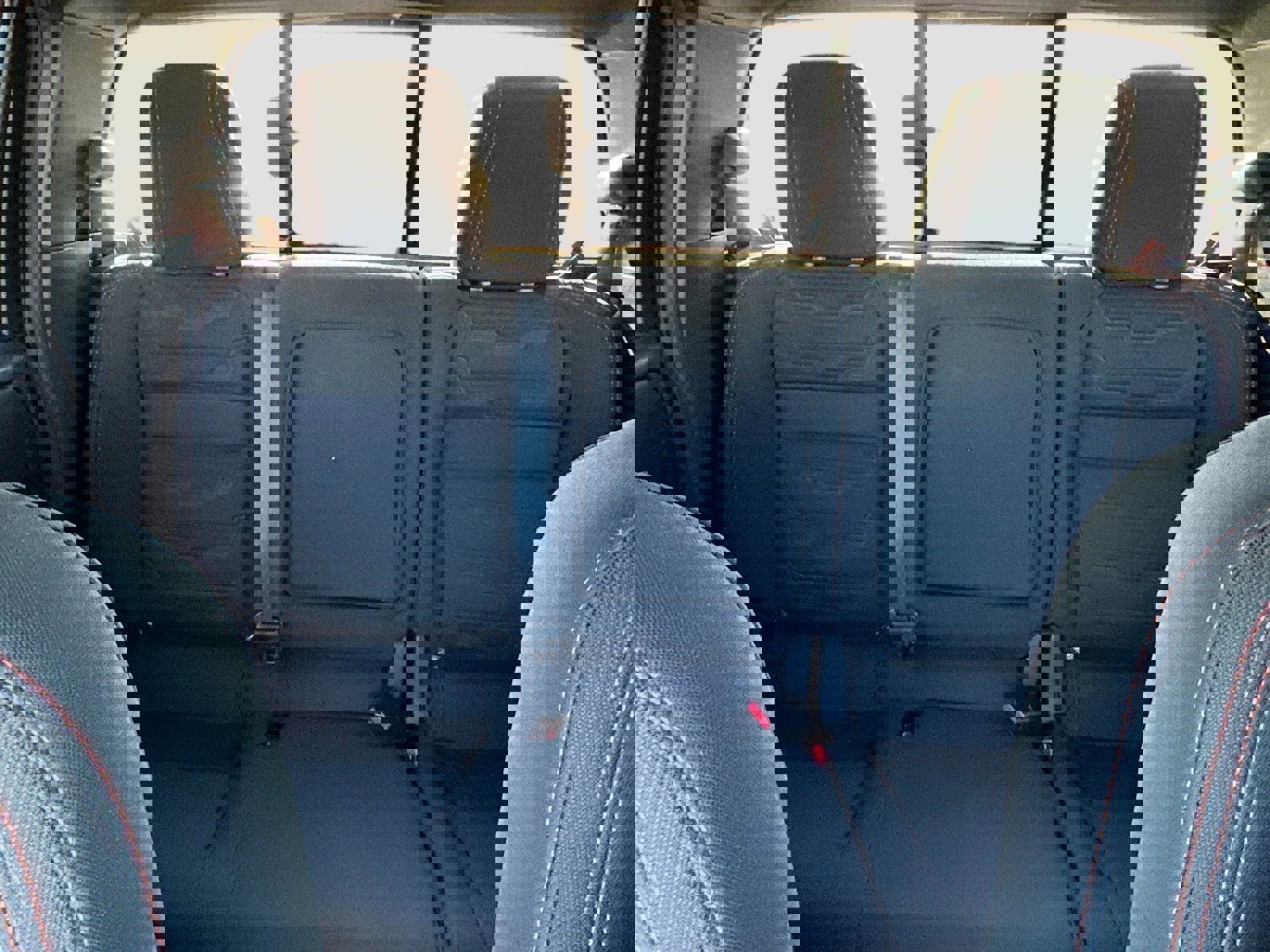 Used 2025 Nissan Frontier Pro-X image 21