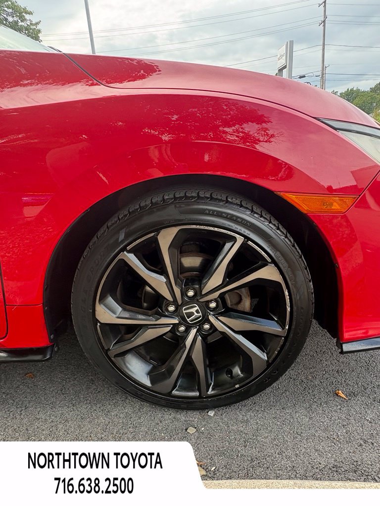 Used 2017 Honda Civic Sport image 17
