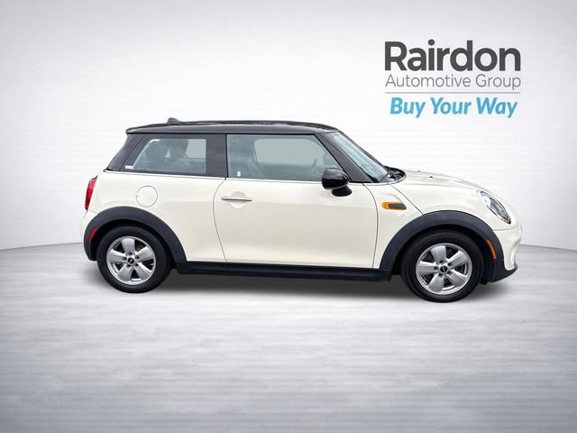 Used 2015 MINI Cooper 2-Door Hardtop FWD image 8