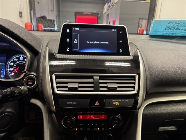 Used 2020 Mitsubishi Eclipse Cross SE FWD image 22