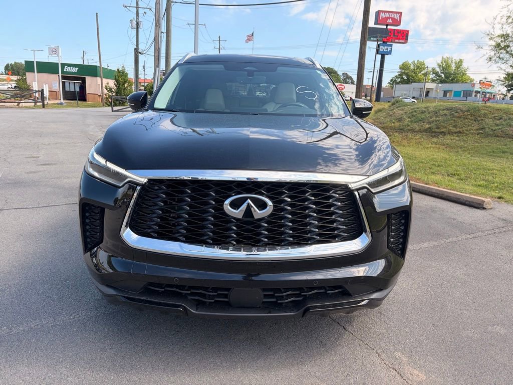 Used 2023 INFINITI QX60 Luxe w/ Cargo Package image 2