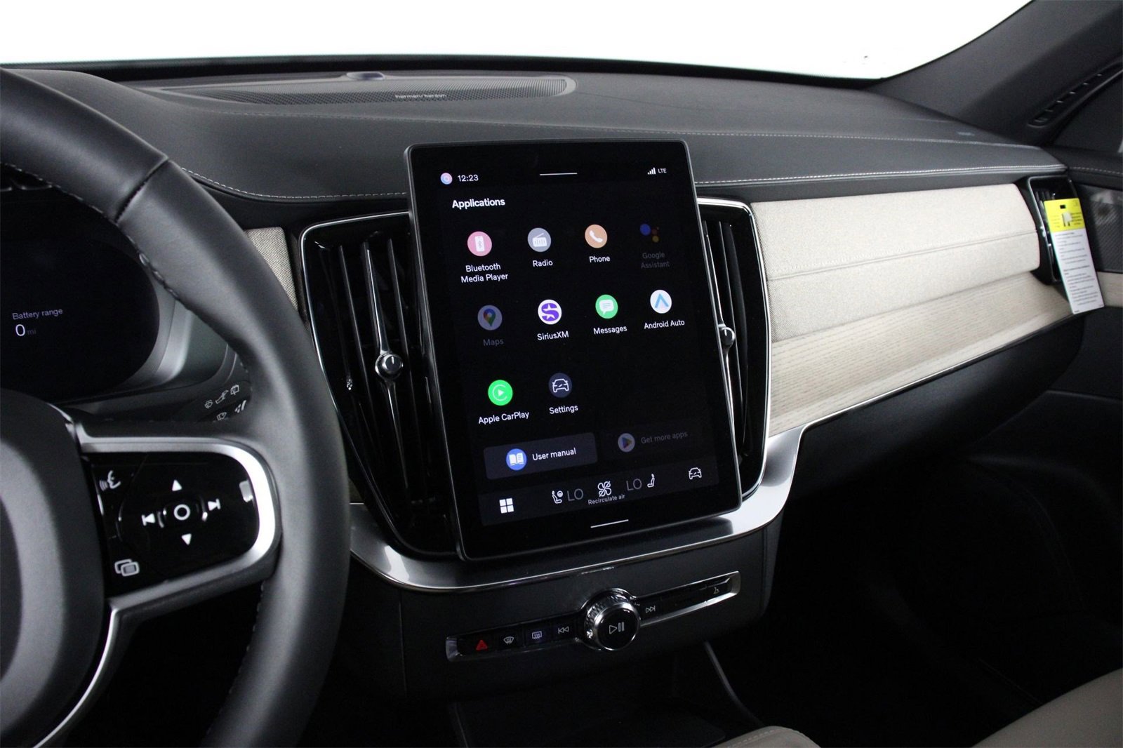 New 2026 Volvo XC90 T8 Plus image 6