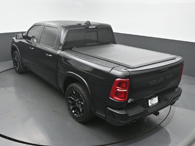 Used 2025 RAM 1500 Limited AWD/4WD image 34