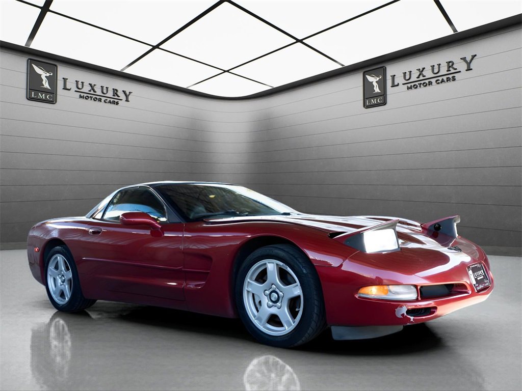 Used 1999 Chevrolet Corvette Coupe w/ Memory Pkg