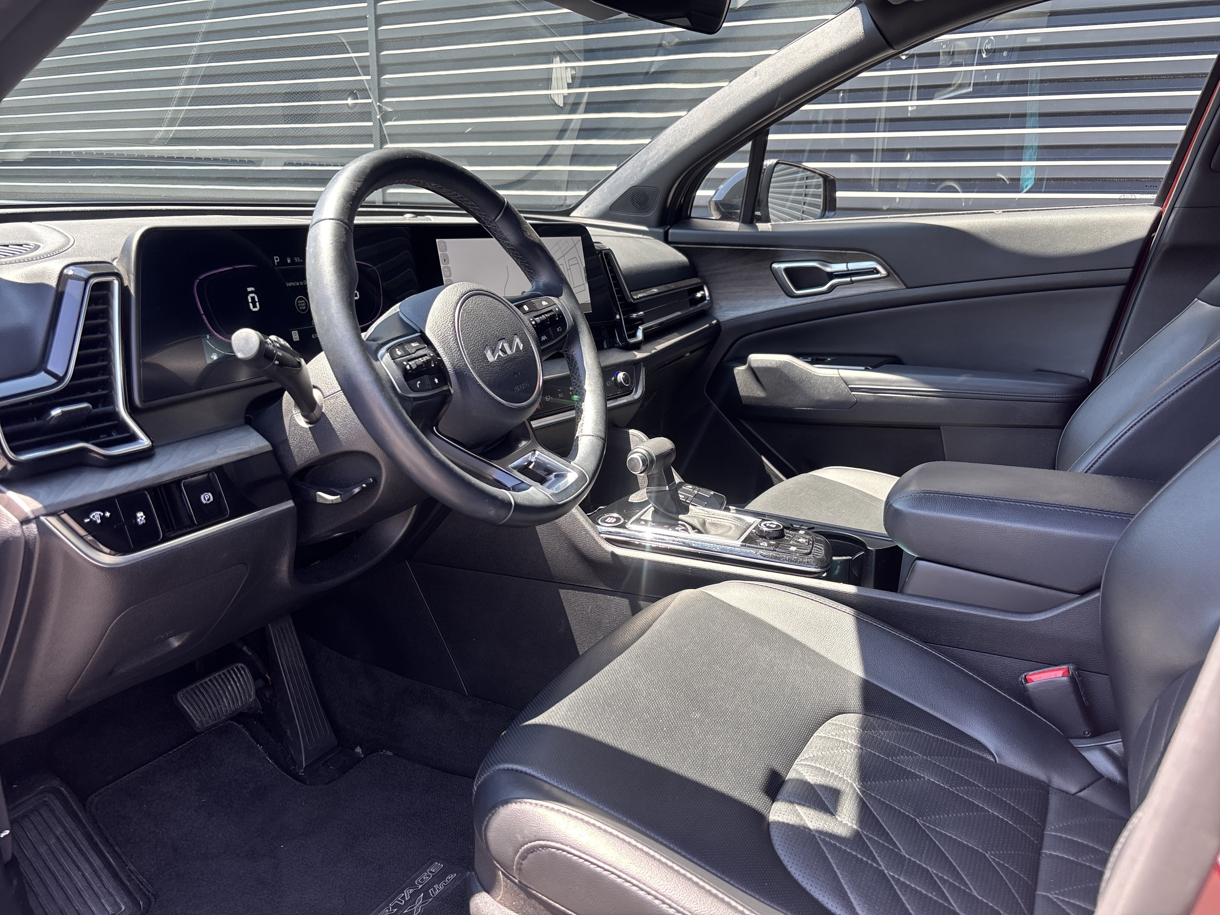 Used 2025 Kia Sportage X-Line AWD/4WD image 10