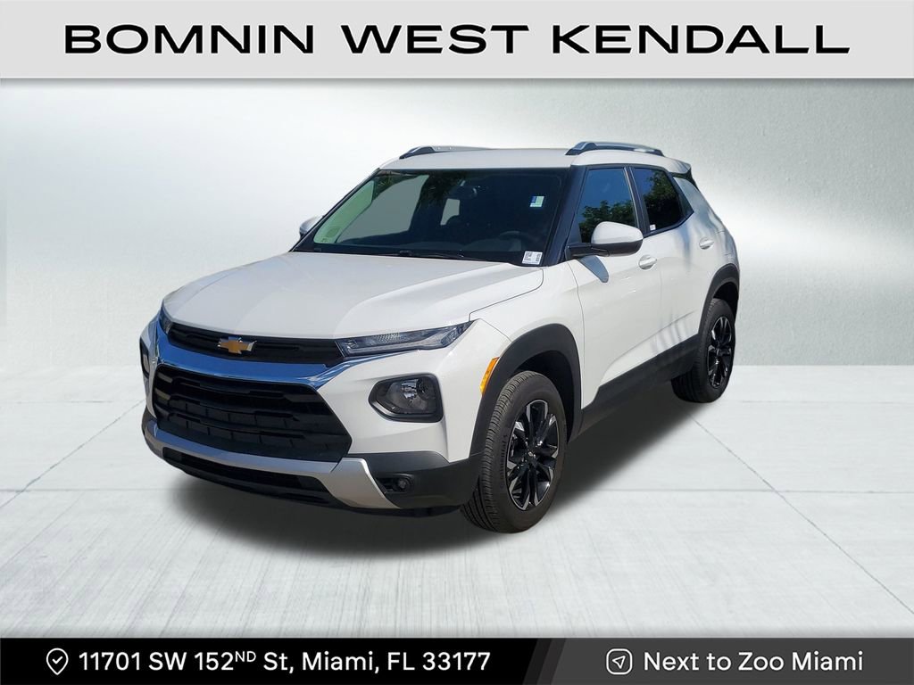 Used 2023 Chevrolet TrailBlazer LT w/ Convenience Package image 3