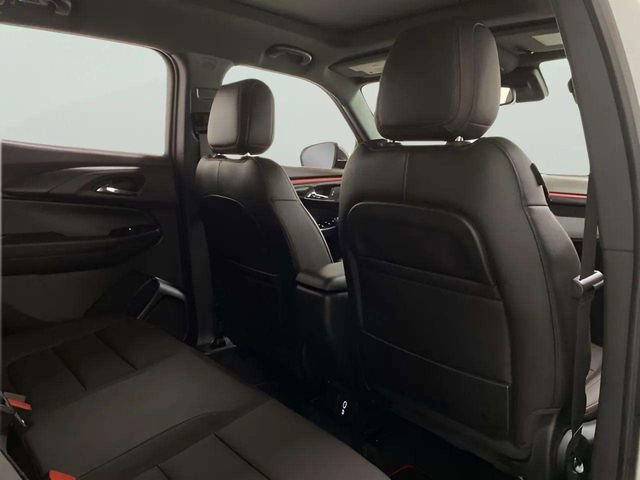 Used 2025 Chevrolet TrailBlazer RS w/ Convenience Package image 65
