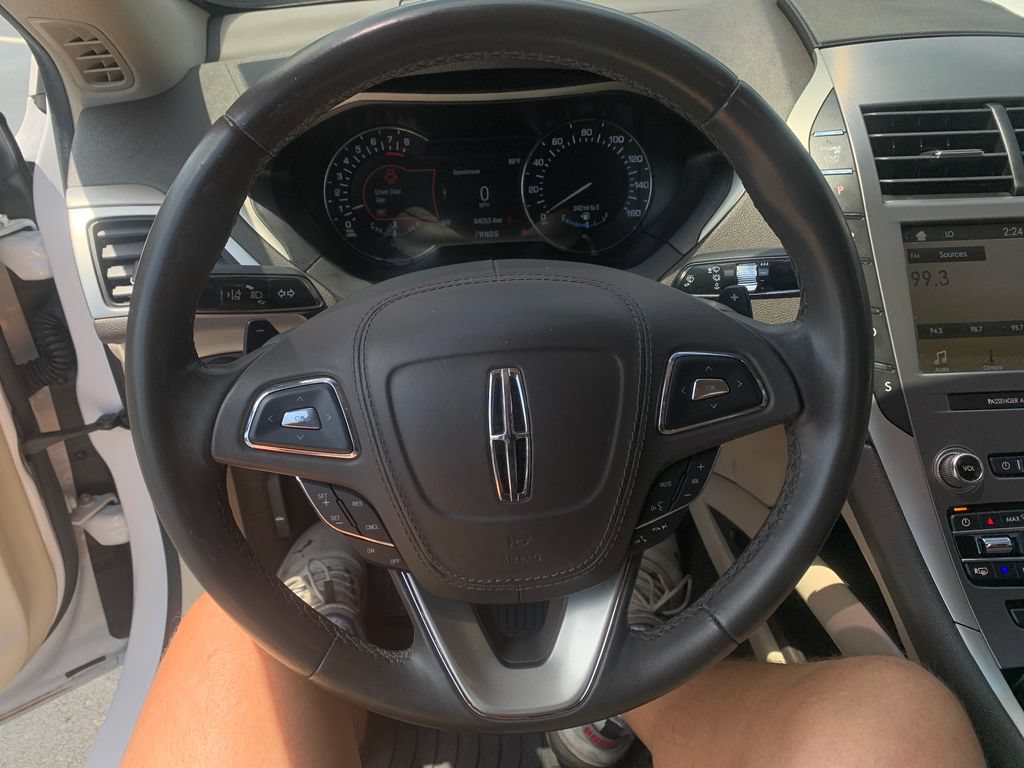 Used 2019 Lincoln MKZ Premiere FWD image 8
