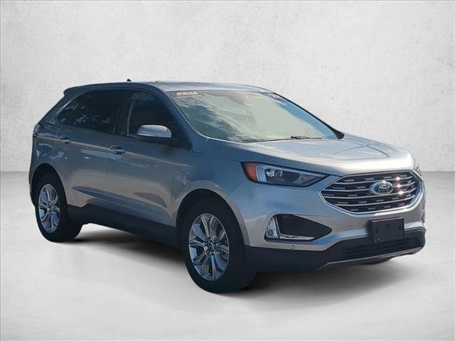 Used 2022 Ford Edge Titanium AWD/4WD image 3