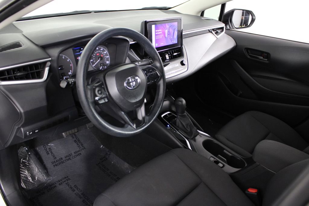 Used 2024 Toyota Corolla LE FWD image 18