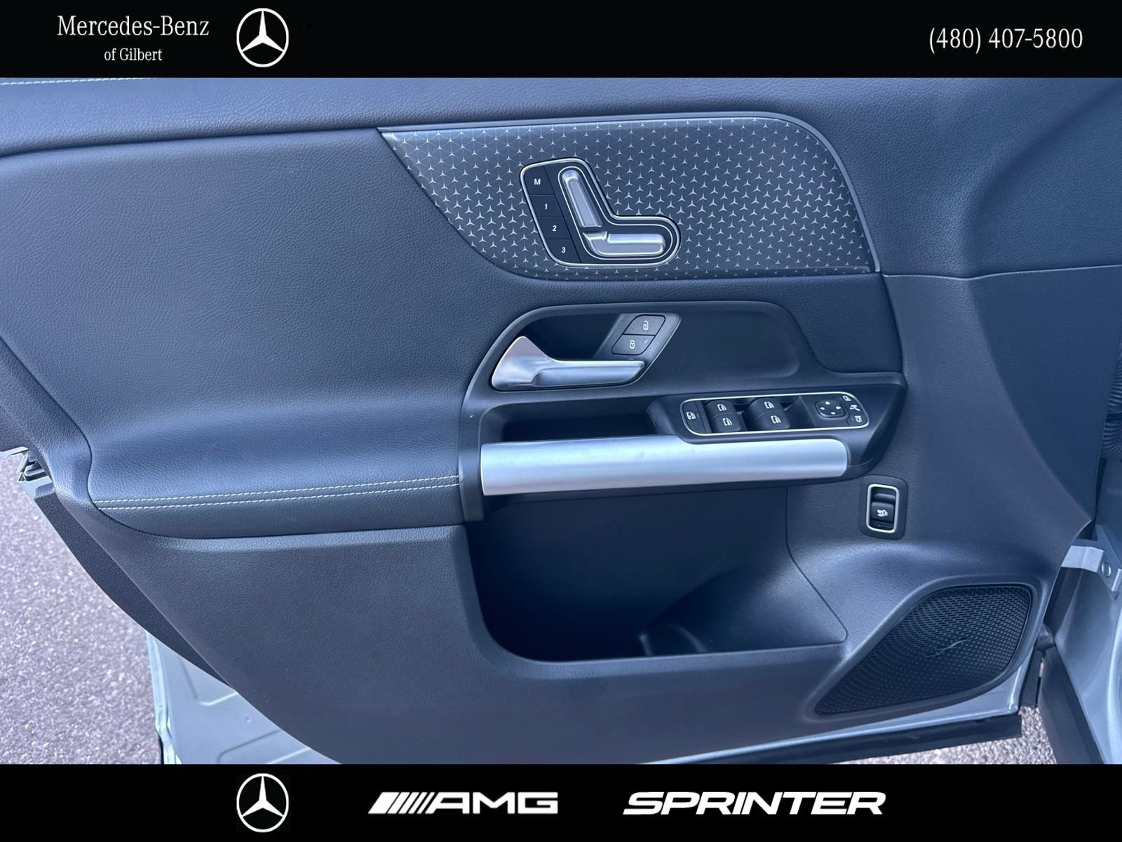 Certified 2025 Mercedes-Benz GLA 250 w/ Exclusive Package image 15