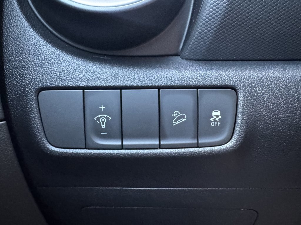 Used 2023 Hyundai Kona SEL w/ Cargo Package image 24