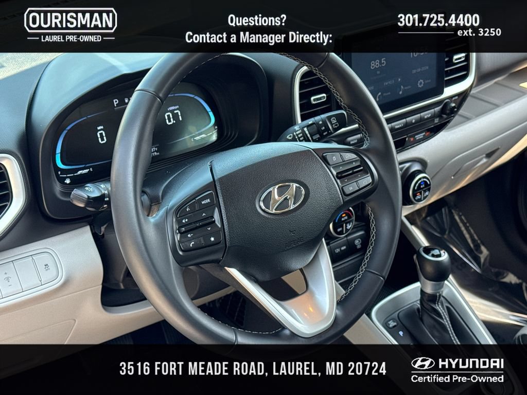Certified 2024 Hyundai Venue SEL FWD image 9