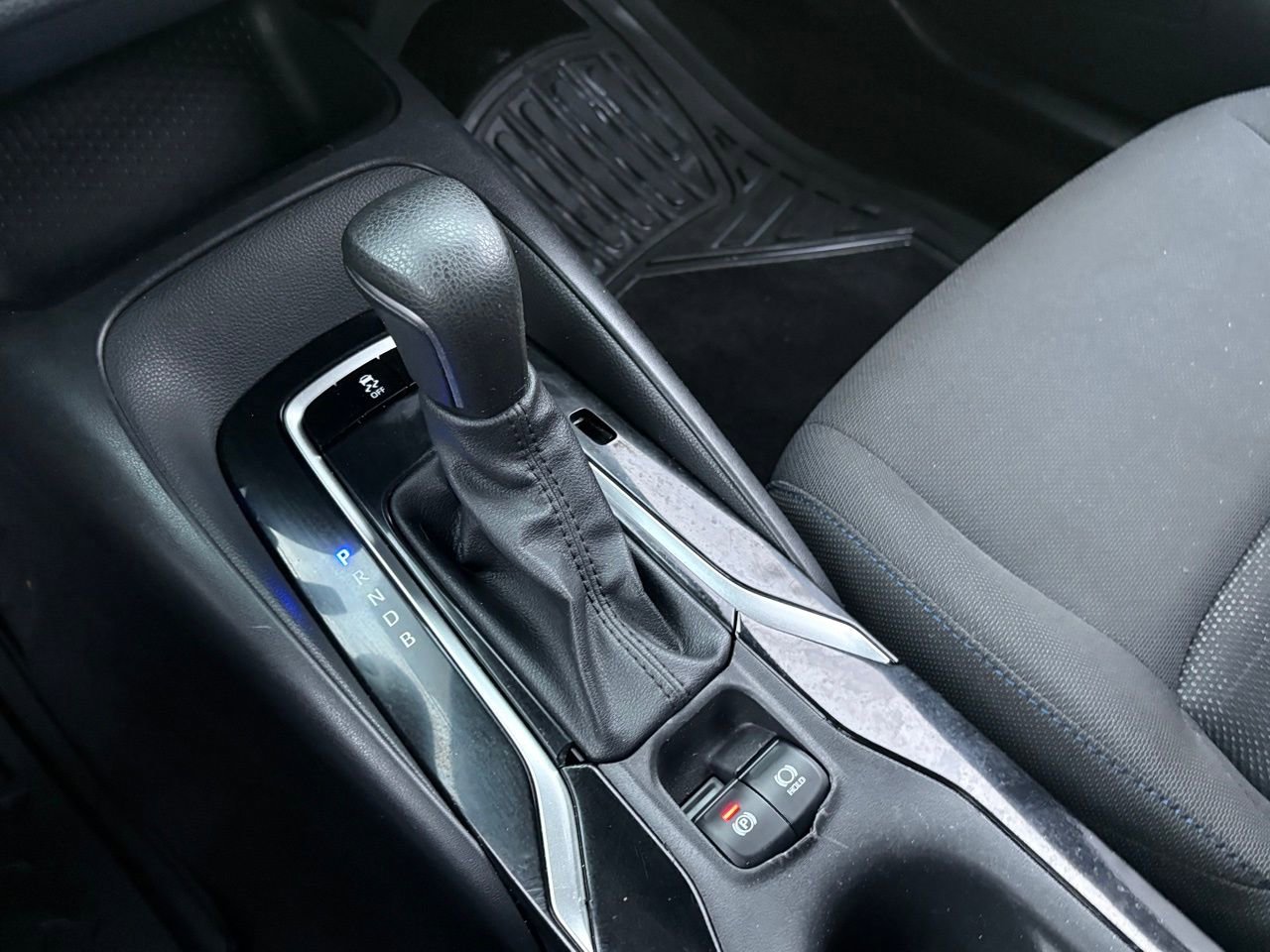 Used 2021 Toyota Corolla SE image 19