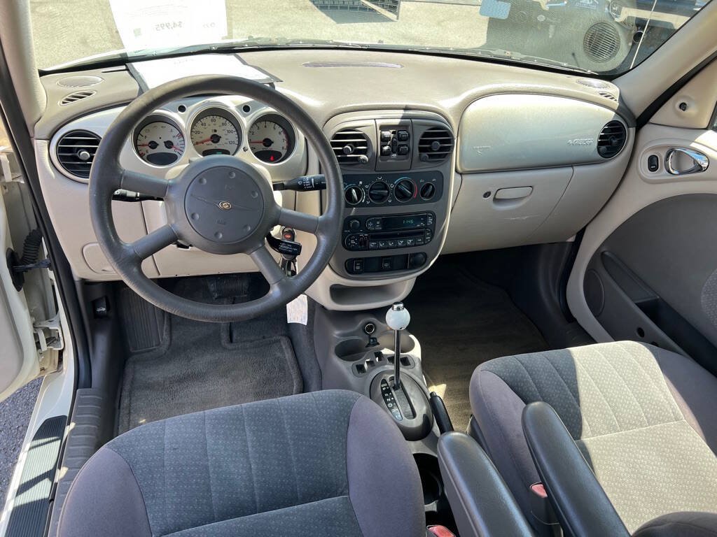 Used 2004 Chrysler PT Cruiser w/ PWR Convenience Group FWD image 25