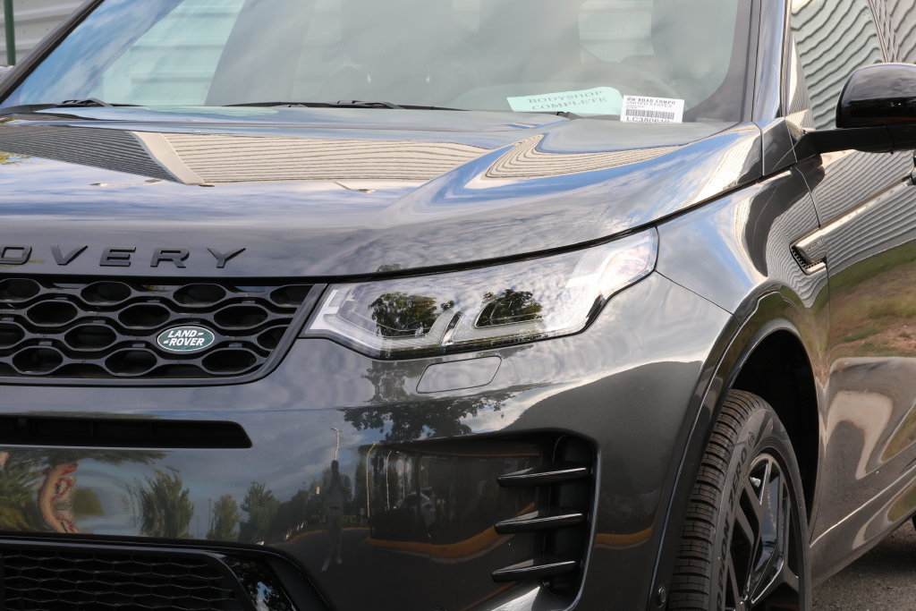 New 2026 Land Rover Discovery Sport Landmark AWD/4WD image 6
